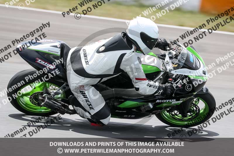 estoril;event digital images;motorbikes;no limits;peter wileman photography;portugal;trackday;trackday digital images